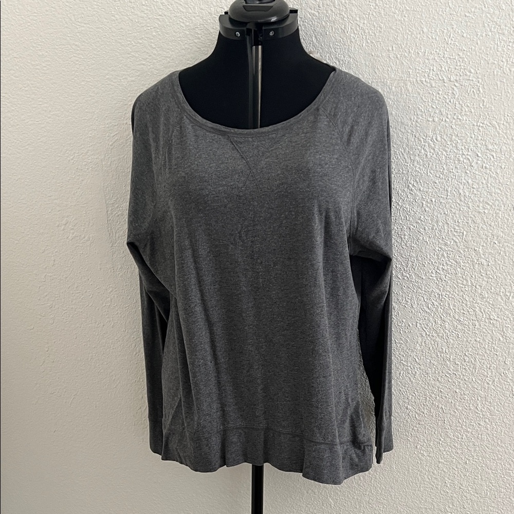 Danskin Women's Gray Long Sleeve Top